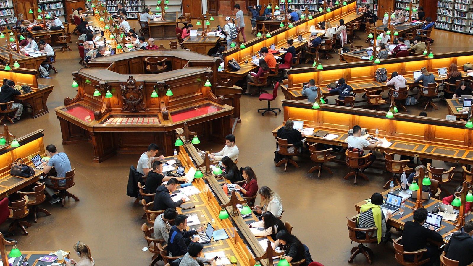 Education and Financial Aid Fraud Attorneys Kohn, Kohn, and Colapinto