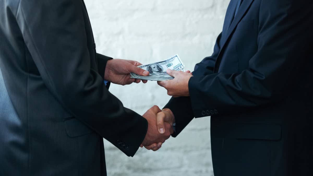 What are Kickbacks? - Are Kickbacks Illegal In Private Business